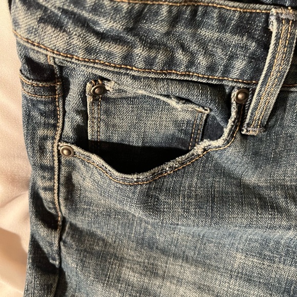 LEVI’S classic 365 Bermuda shorts - size 2/26 - Picture 8 of 8